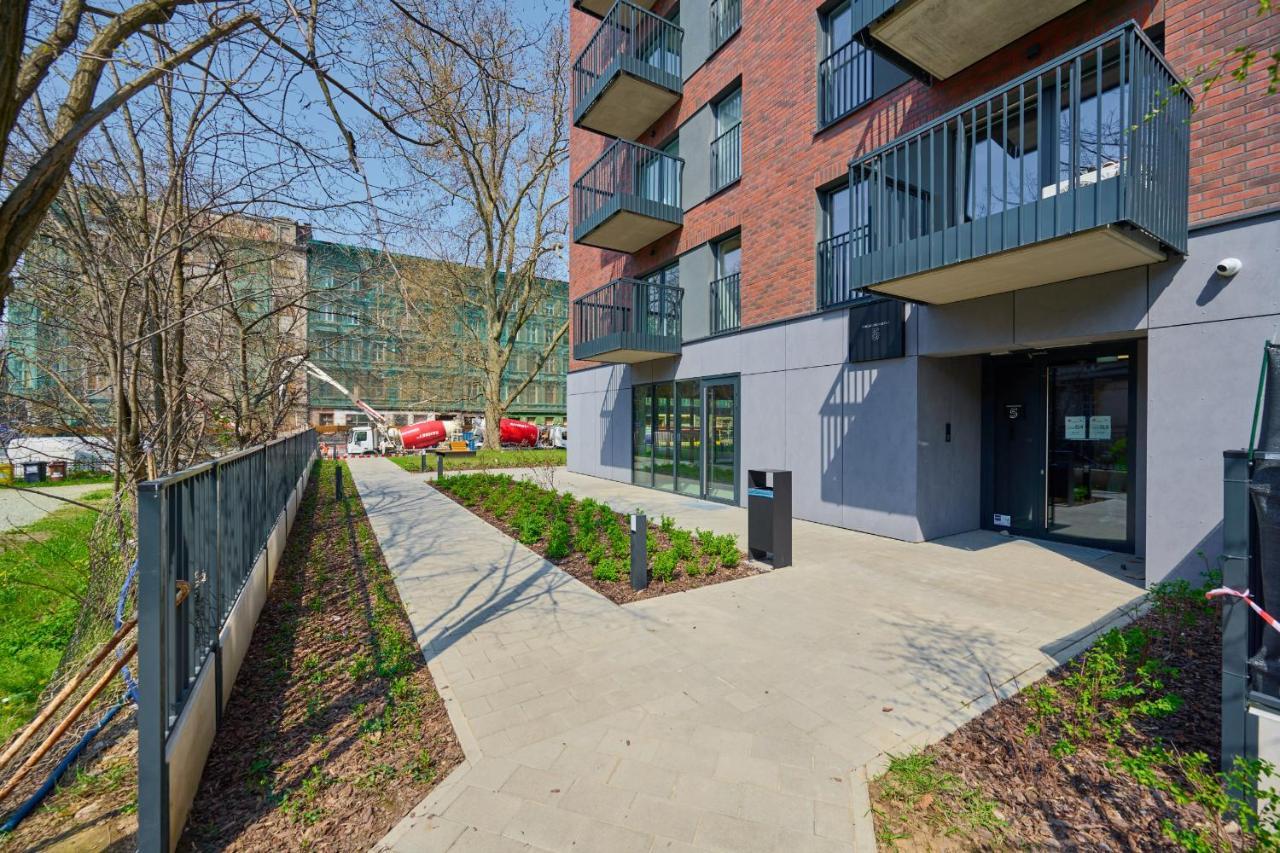 Modern Elegance Apartments Wroclaw With Ac By Noclegi Renters, Wroclaw